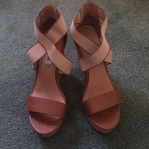 NEW!! never been worn Steve Madden shoes!